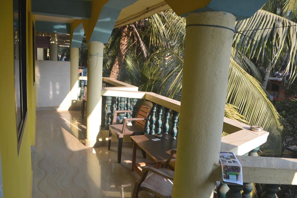 Ivon Guest House, Arambol Beach Buitenkant foto