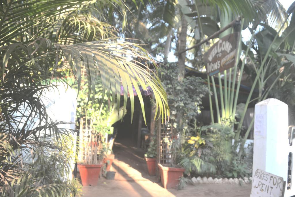 Ivon Guest House, Arambol Beach Buitenkant foto